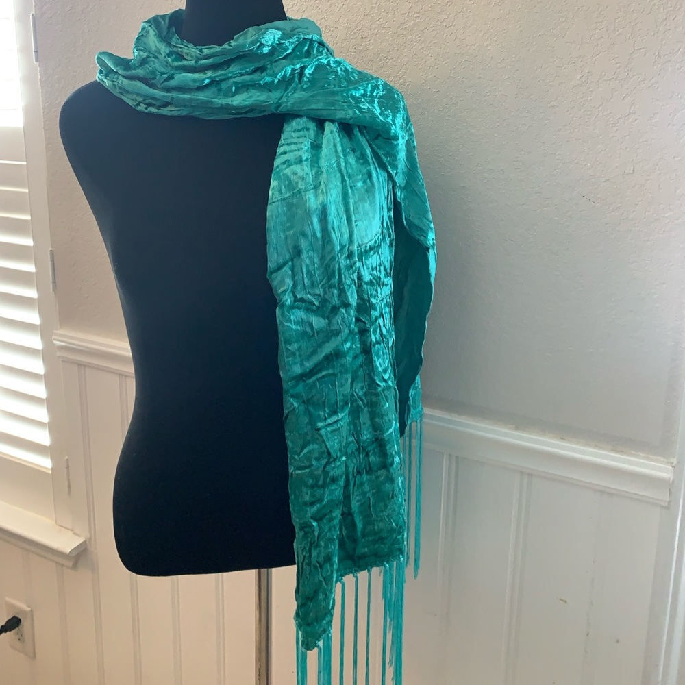 Boho bohemian scarf to dress up your outfit, lightweight